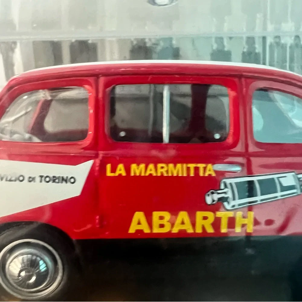 FIAT MULTIPLA ABARTH DIE CAST MODEL 750 Multipla 1960 - Picture 3 of 14